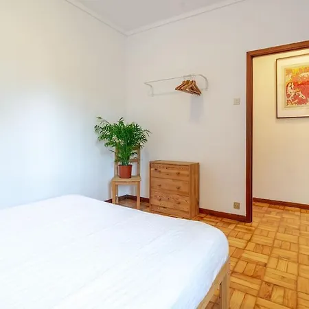 Bonfim Sunny Vintage Apartment