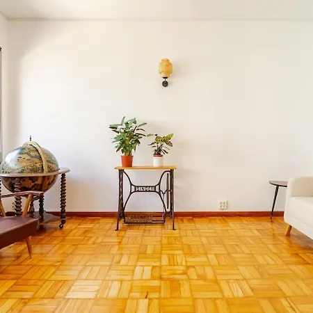 Bonfim Sunny Vintage Apartment *